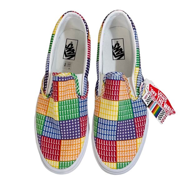 NWT Vans Classic Slip On Sneaker Pride Multi True White Sz Mens 11 VN0A33TB3WJ - Picture 1 of 10